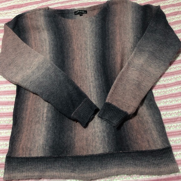 CHARLIE B Pink and Gray Knit Top - Picture 8 of 11